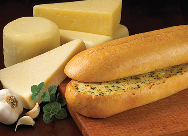 Green Mill 5-Cheese Garlic Bread
